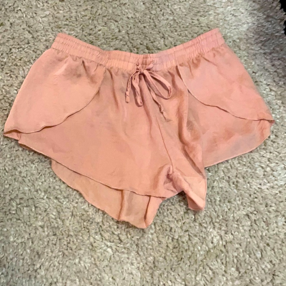 Lightweight shorts